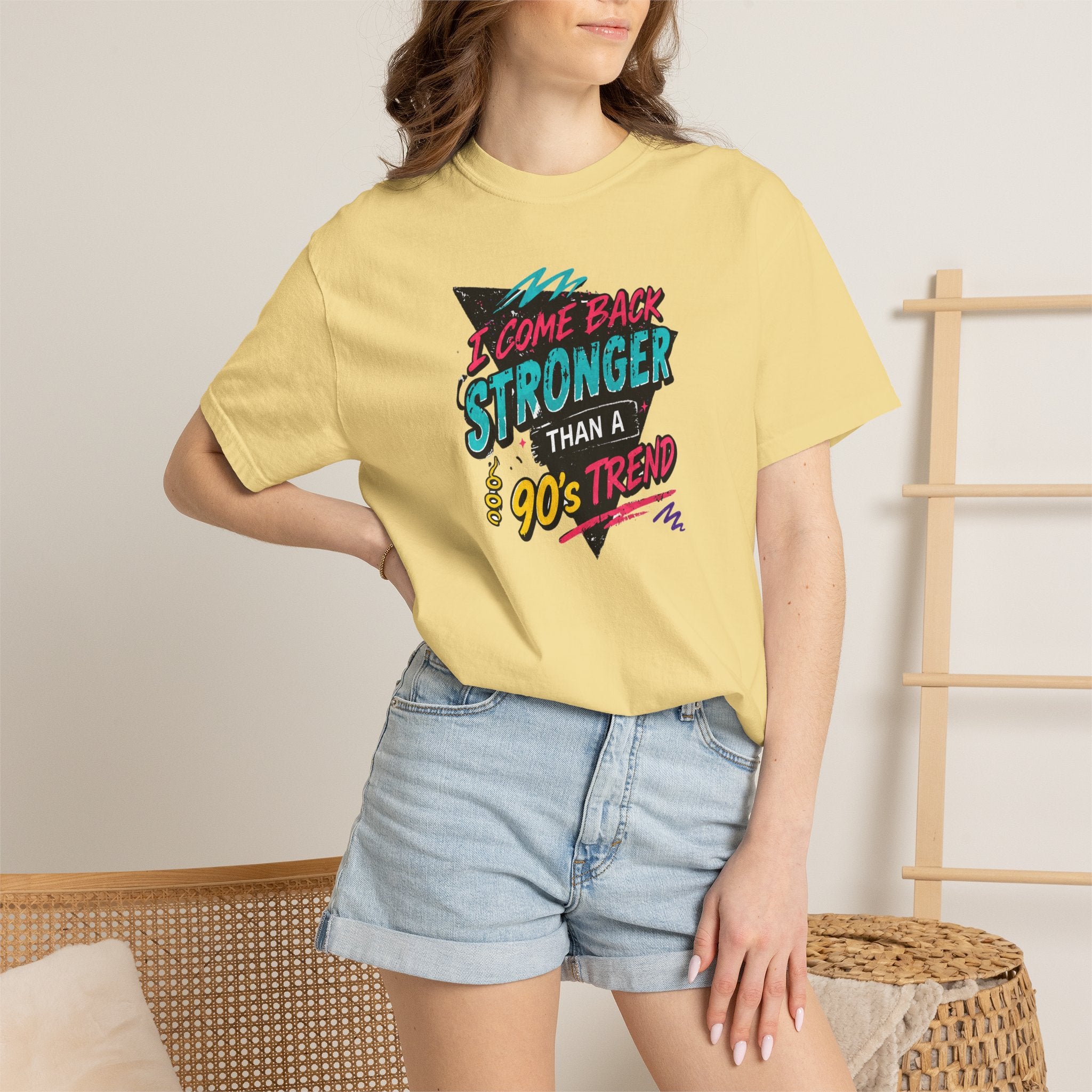 Retro 90s Tee — "I Come Back Stronger Than a 90's Trend" Graphic T-Shirt
