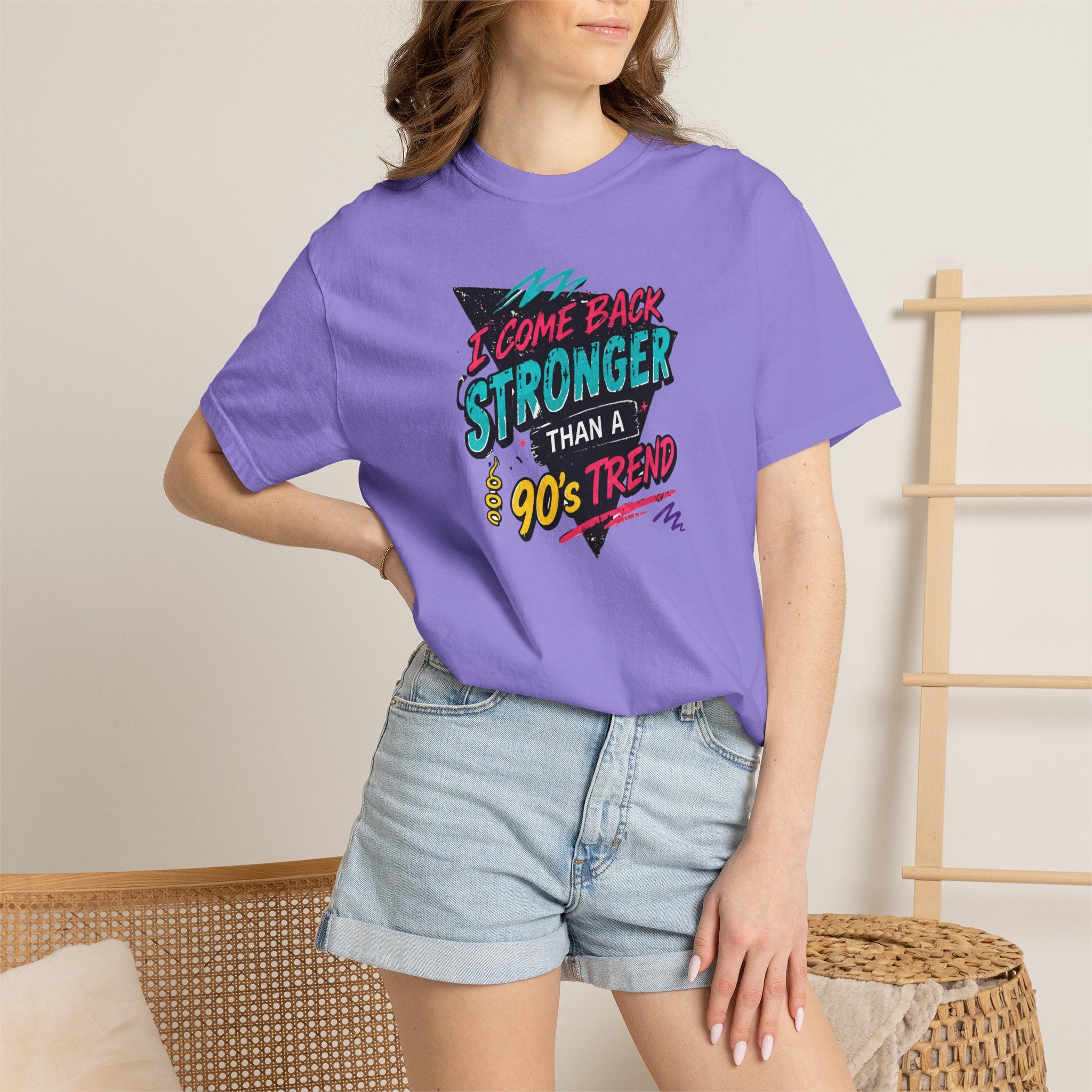 Retro 90s Tee — "I Come Back Stronger Than a 90's Trend" Graphic T-Shirt