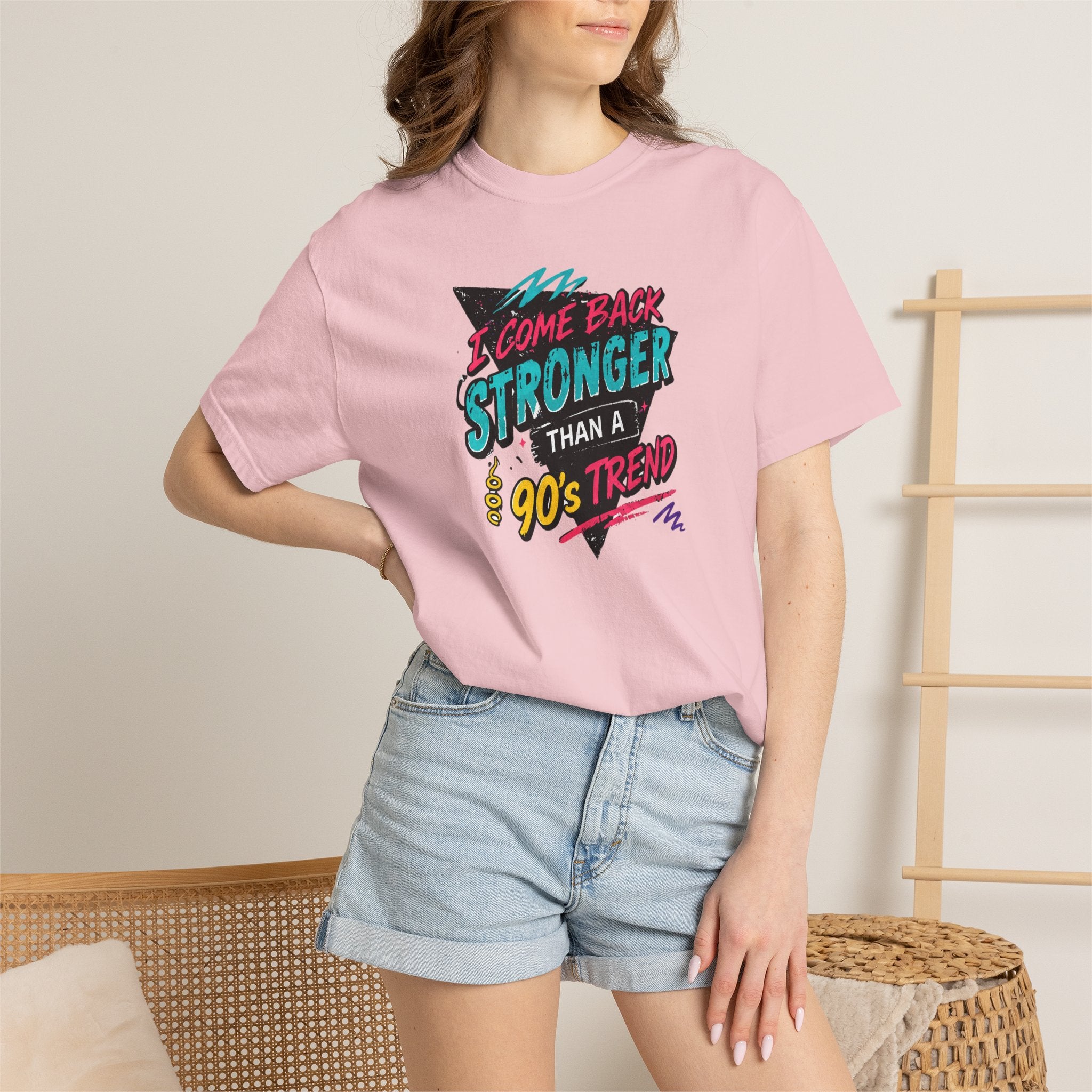 Retro 90s Tee — "I Come Back Stronger Than a 90's Trend" Graphic T-Shirt